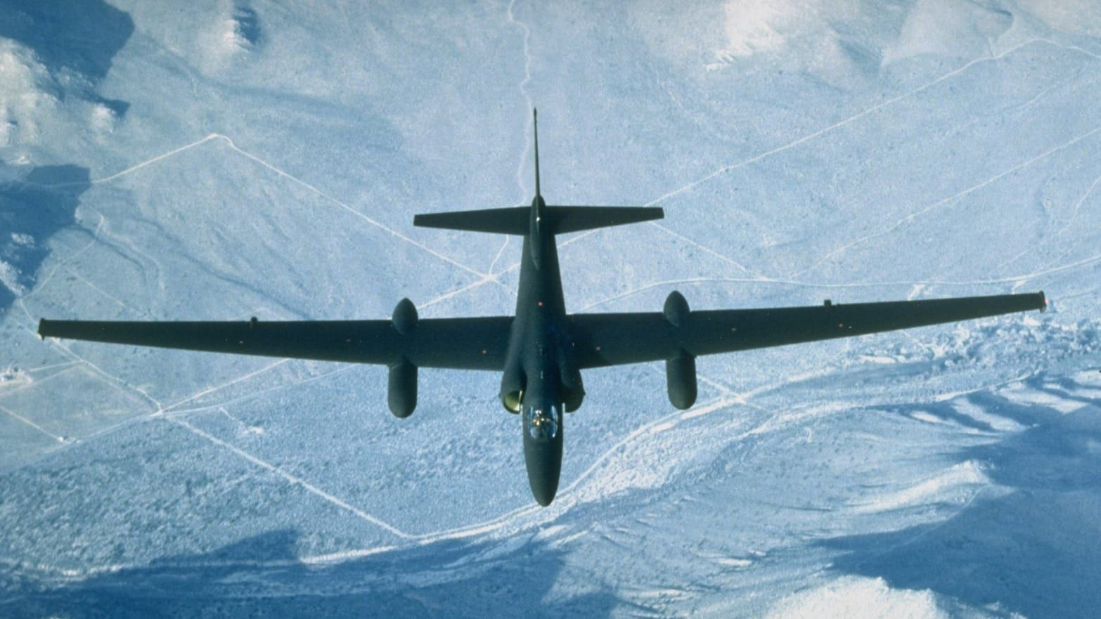 bi an ve khu vuc 51 va nhung chiec may bay ky quac ky 1