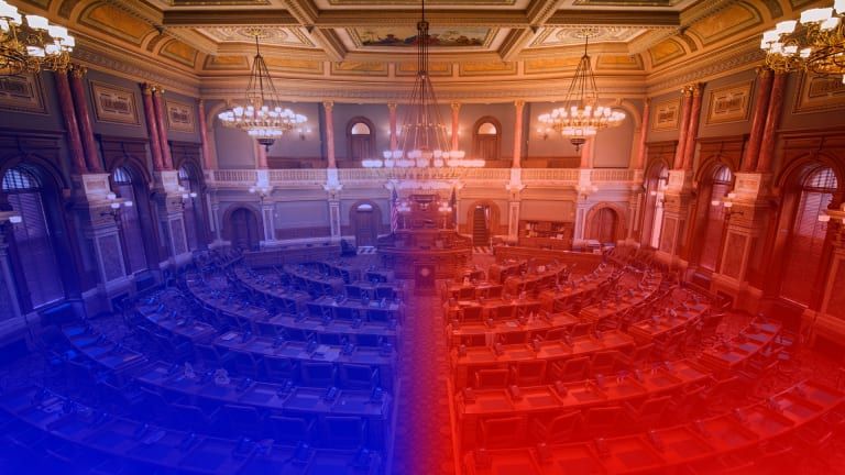 nguon goc cua khai niem canh ta va canh huu