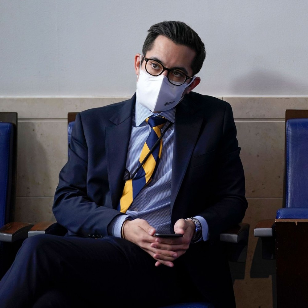 Phó phát ngôn viên Nhà Trắng TJ Ducklo. (Nguồn: AP)