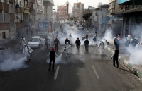 Covid-19 hoành hành, Iran 'bó tay' trước các lệnh trừng phạt của Mỹ