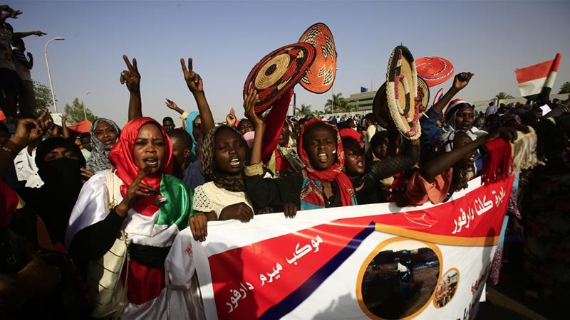 thu linh phe doi lap muon sudan tham gia toa an hinh su quoc te