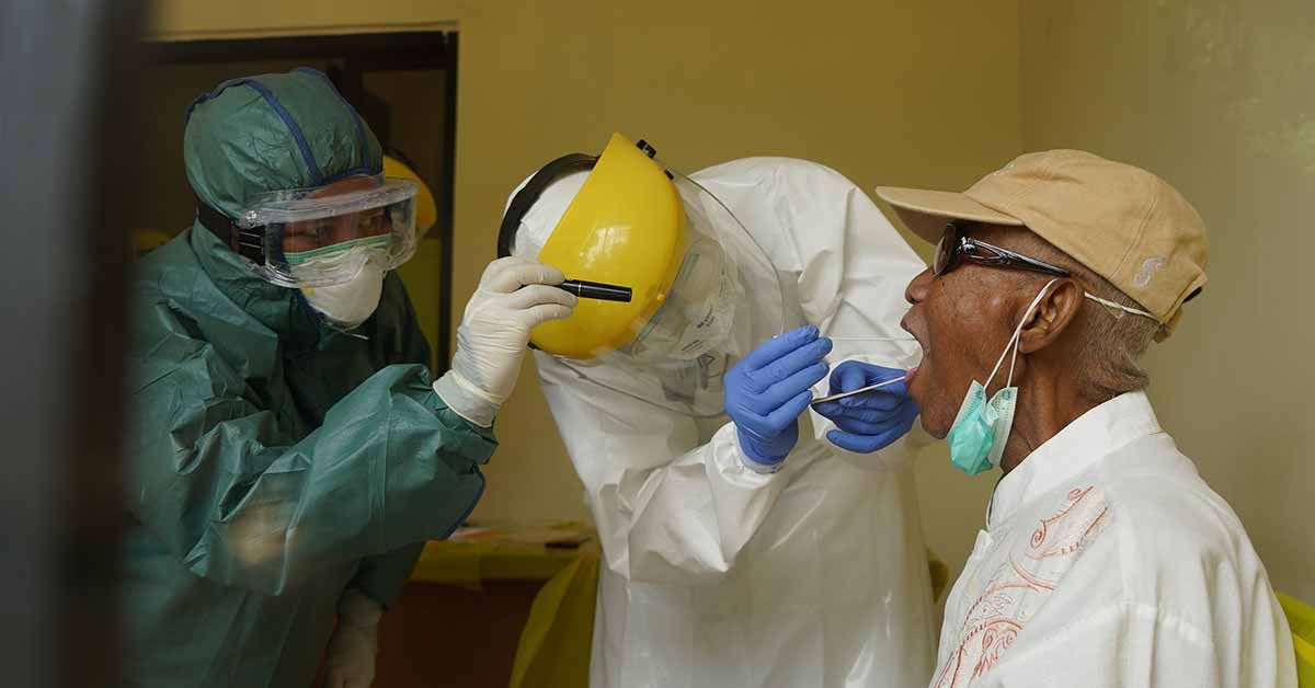 cap nhat 19h ngay 76 hai nuoc keo dai lenh phong toa my to trung quoc co tinh can tro phat trien vaccine covid 19