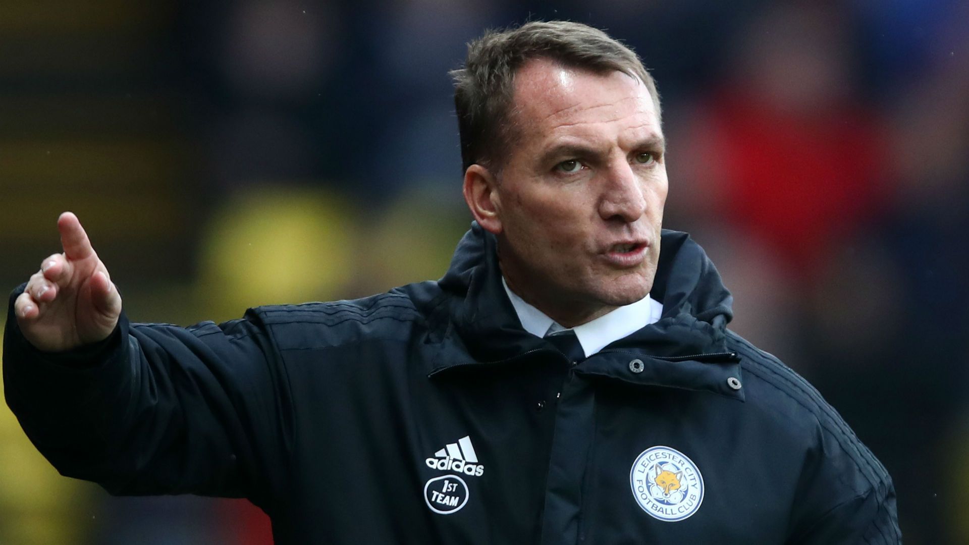 hlv brendan rodgers cua leicester city tiet lo tung bi nhiem covid 19