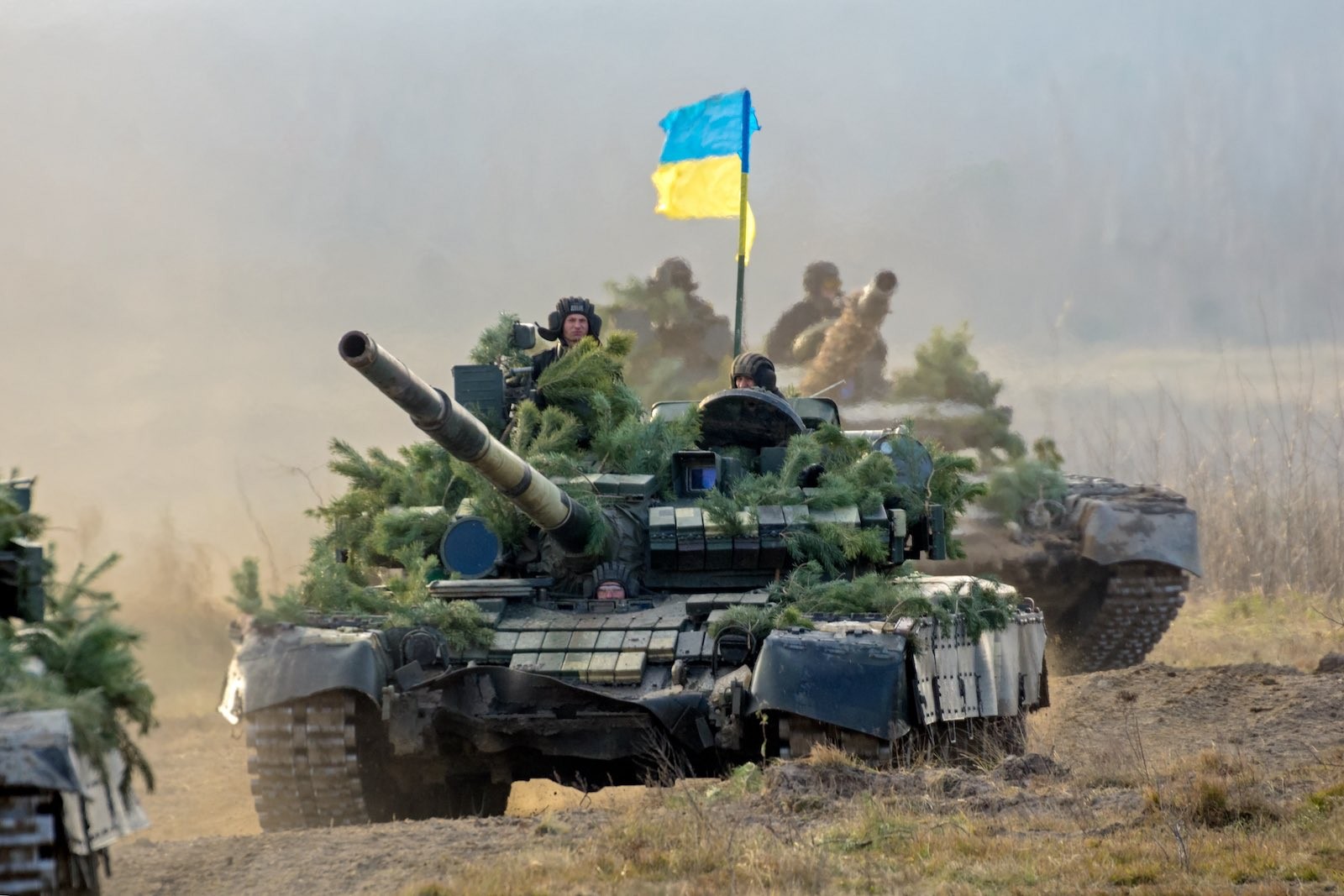 NATO vẫn sẽ cung cấp xe tăng và xe bọc thép cho Ukraine? (Nguồn: eurasiantimes)
