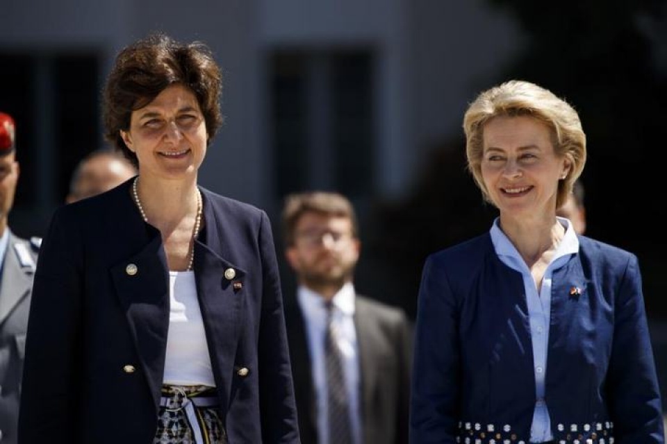 duc va pha p tin tuo ng my thu c hie n cam ke t vo i nato