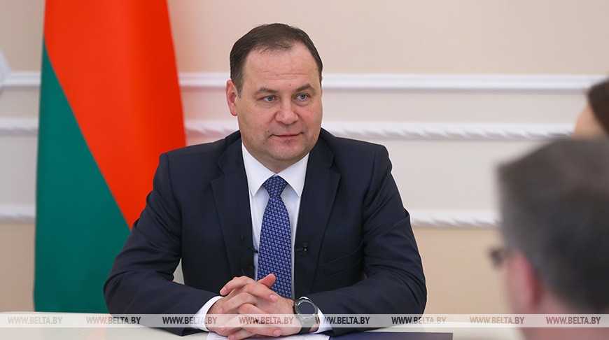 Thủ tướng Belarus Roman Golovchenko. Thủ tướng Belarus Roman Golovchenko.