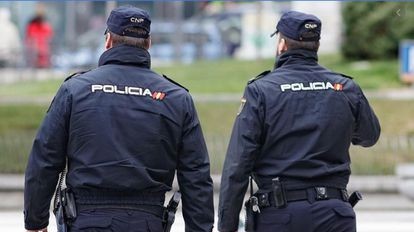 ho tro thu tuc luu tru cho 2 cong dan viet nam bi bat giu tai tay ban nha