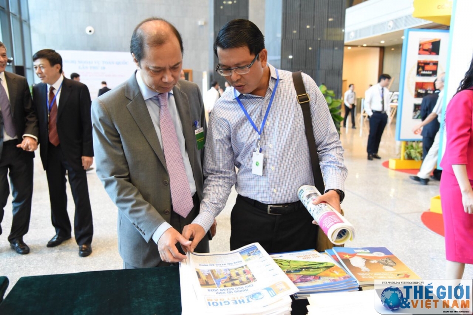 nhung hinh anh ben le hoi nghi ngoai vu lan thu 19