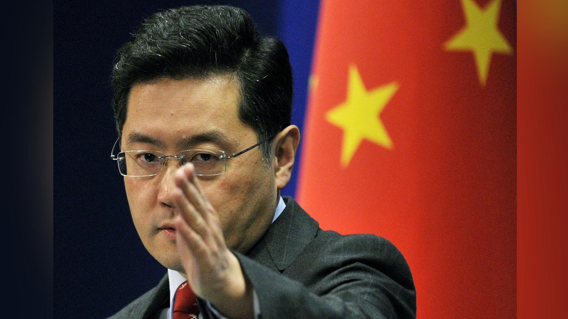 Đại sứ Trung Quốc tại Mỹ Tần Cương khi còn là Người phát ngôn Bộ Ngoại giao Trung Quốc. (Nguồn: CGTN)
