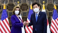Chủ tịch Hạ viện Mỹ Nancy Pelosi khẳng định quan hệ bền chặt với Hàn Quốc, sẽ đi thăm khu biên giới liên Triều