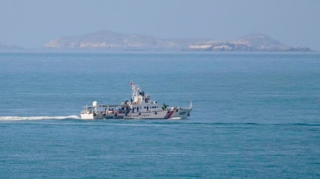 eo bien dai loan tau trung quoc ap sat duong trung tuyen my se khong phan ung thai qua