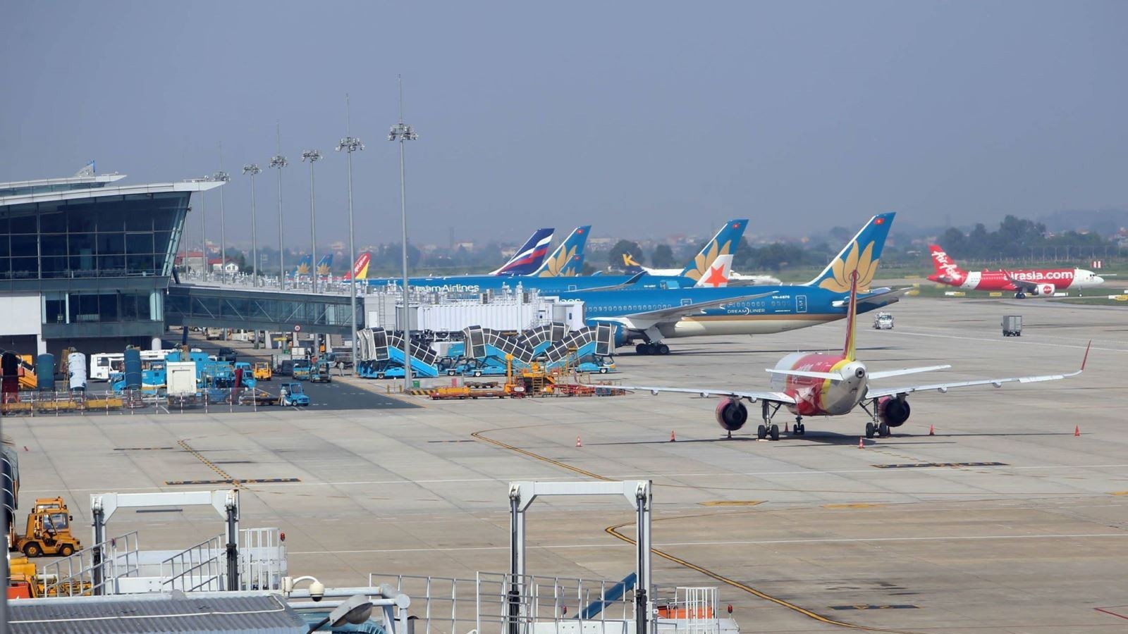 hai cong dan viet nam da duoc roi tay ban nha bo ngoai giao se tiep tuc phoi hop xu ly tinh hinh