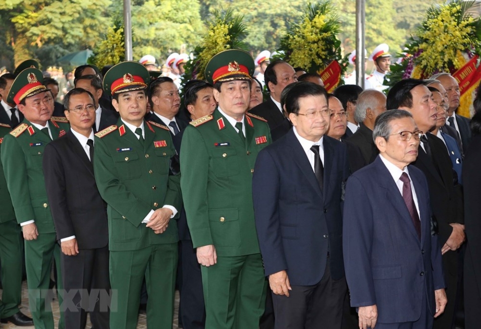 lanh dao dang nha nuoc vieng nguyen tong bi thu do muoi