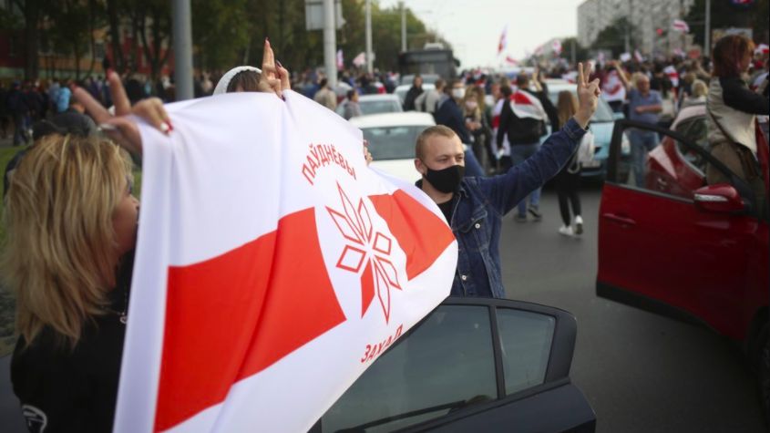 Tình hình Belarus: Bulgaria, CH Czech và Slovakia triệu hồi đại sứ tại Minsk