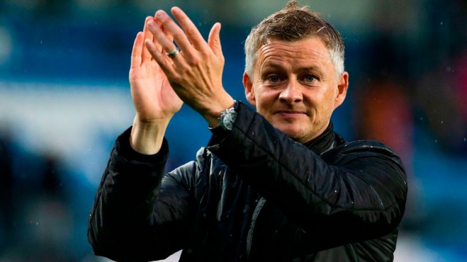 ole gunnar solskjaer duoc mu bo nhiem lam hlv tam thoi