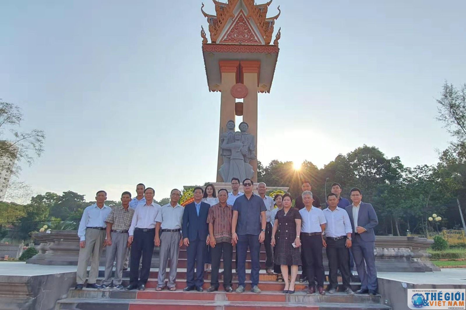 tong lanh su quan viet nam tai tinh preah sihanouk vieng dai huu nghi campuchia viet nam