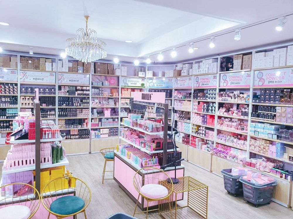 Linh Ngố Cosmetics: Thỏa sức mua sắm dành cho phái đẹp