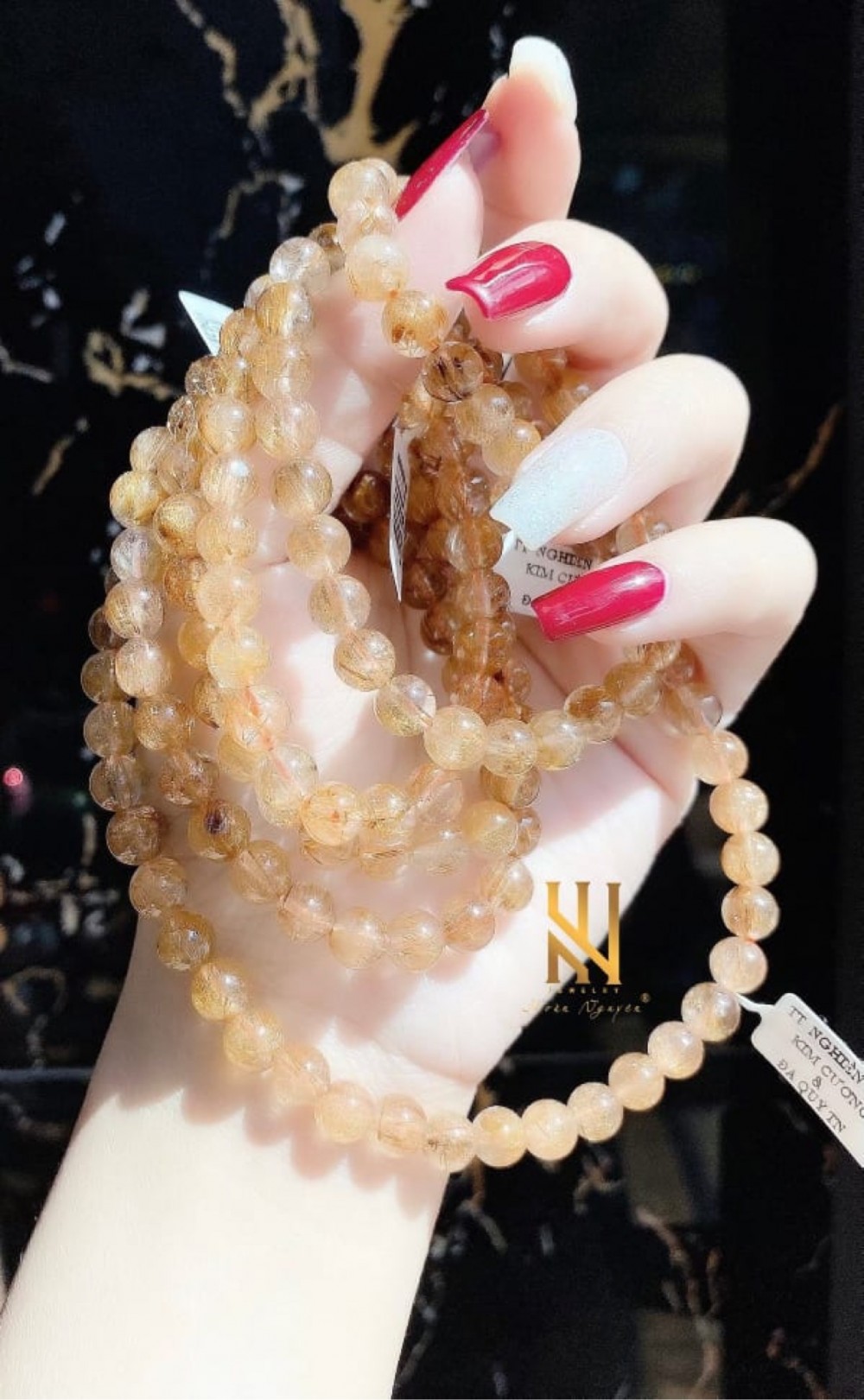 Nguyễn Lê Hoàn Nguyên: ‘Chơi đá phong thủy không có nghĩa là mê tín dị đoan’