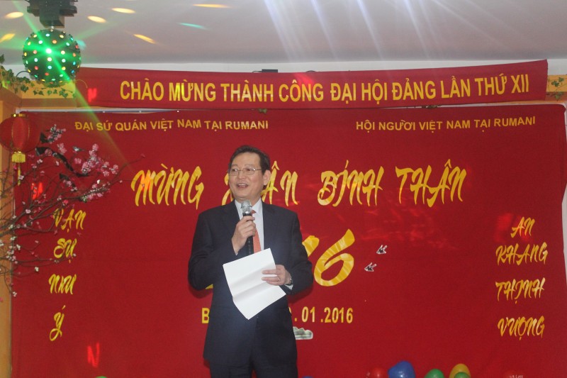 cong dong nguoi viet tai rumani vui don xuan moi