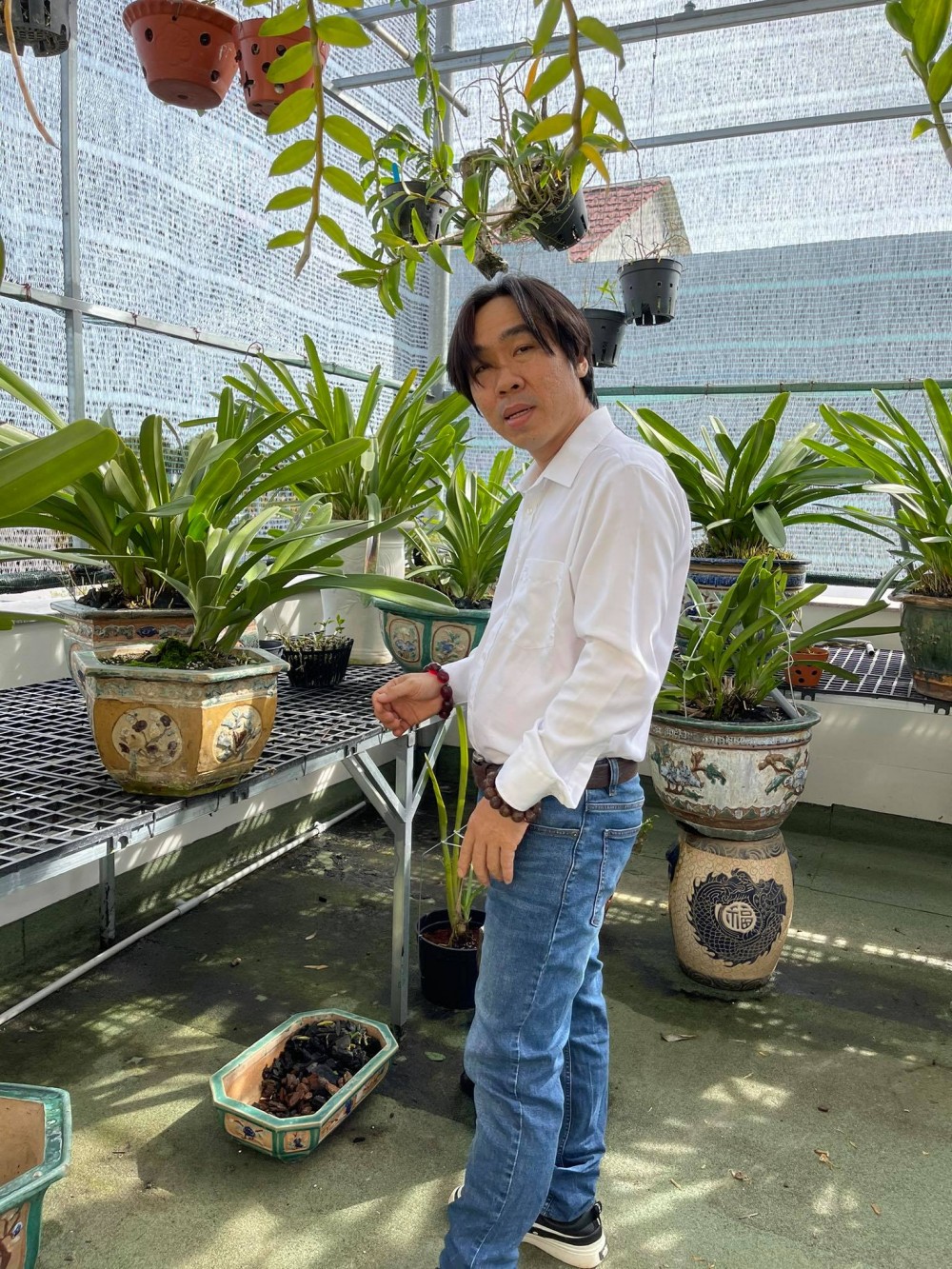 Nguyễn Huy Bình: Chủ nhân vườn lan 'khủng' nhiều người ngưỡng mộ