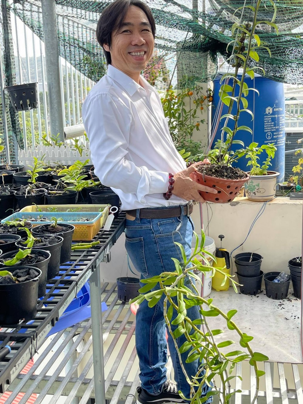 Nguyễn Huy Bình: Chủ nhân vườn lan 'khủng' nhiều người ngưỡng mộ