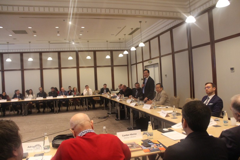 ra mat trung tam nghien cuu ve dong duong tai rumania