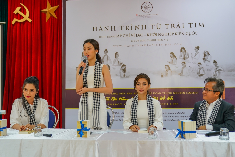 Đắk Lắk công bố quyết tâm trở thành “Điểm đến của cà phê thế giới” dak lak cong bo quyet tam tro thanh diem den cua ca phe the gioi