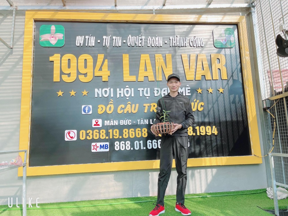 Trung Đức: Ông chủ 9X có vườn lan khủng Trung Đức: Ông chủ 9X có vườn lan khủng