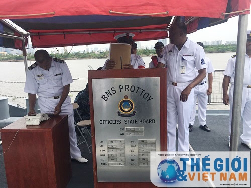 Tàu Hải quân Bangladesh thăm hữu nghị TP. HCM tau hai quan bangladesh tham huu nghi tp hcm