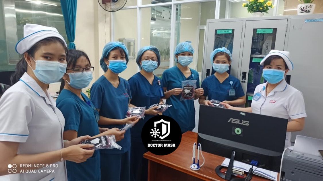 doanh nhan thu hang ho tro cong dong giua dai dich covid 19