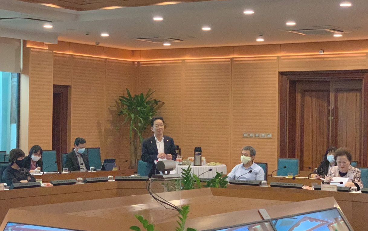 hau dich covid 19 can it nhat 2 nam de nen kinh te phuc hoi