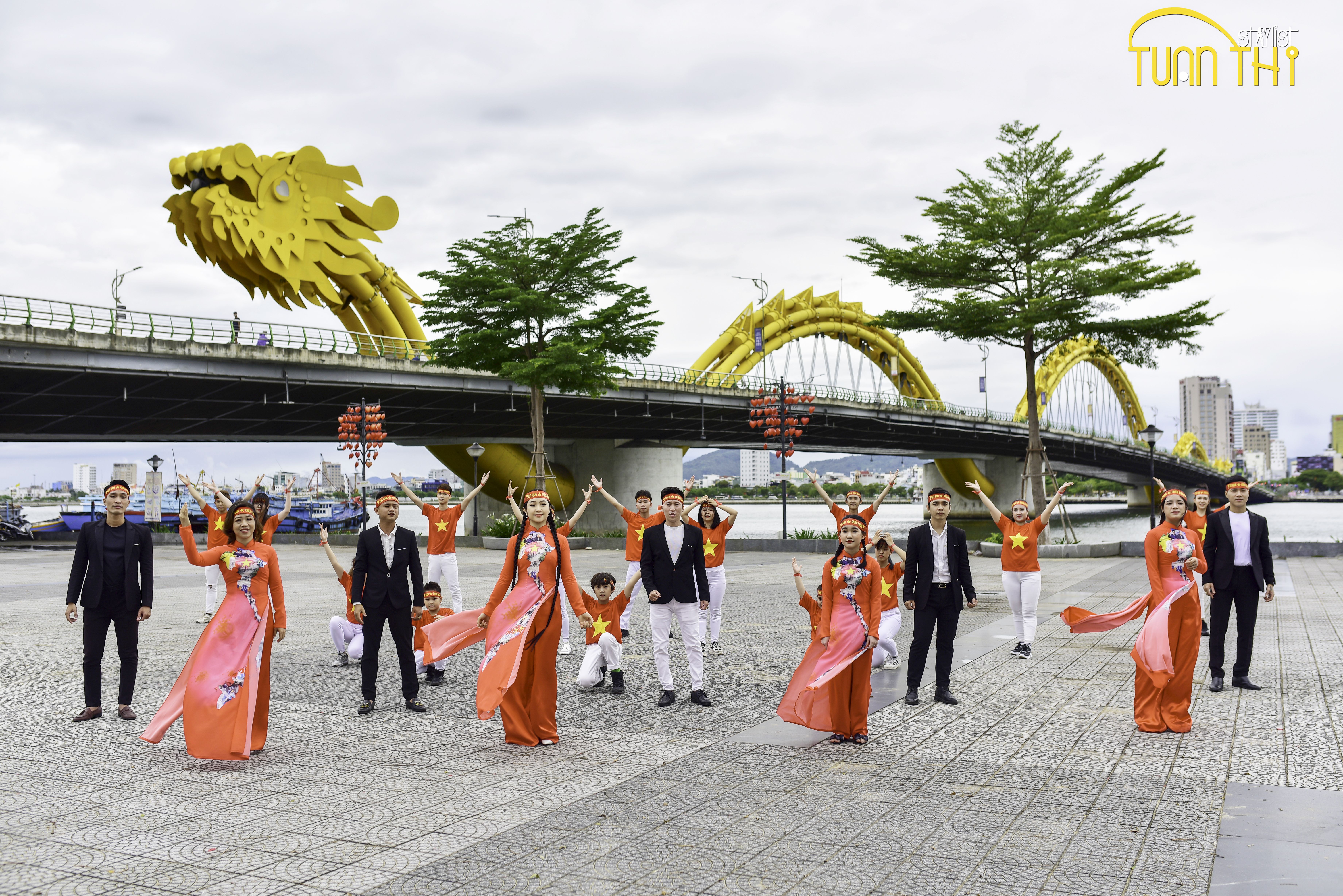 khuc khai hoan ca chao mua xuan dai thang