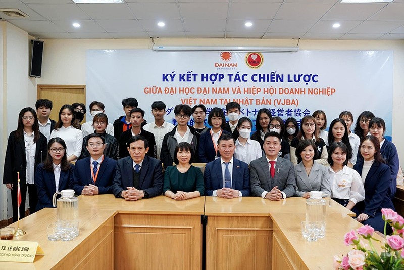 Đại học Đại Nam và Hiệp hội Doanh nghiệp Việt Nam tại Nhật Bản ký kết hợp tác chiến lược