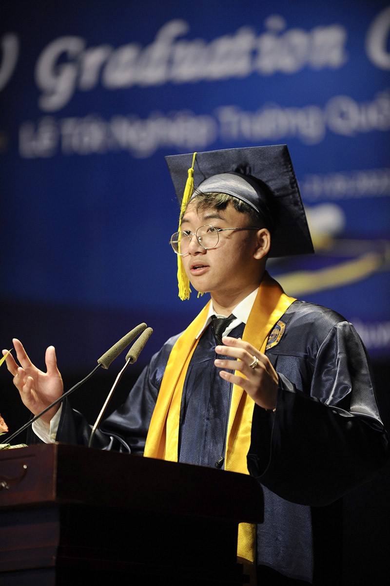 Trường Quốc tế Hoa Kỳ APU tổ chức Lễ Tốt Nghiệp và khen thưởng các em học sinh xuất sắc năm học 2021-2022 Trường Quốc tế Hoa Kỳ APU tổ chức Lễ Tốt Nghiệp và khen thưởng các em học sinh xuất sắc năm học 2021-2022