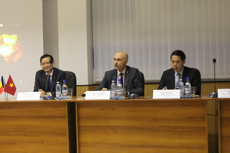 viet nam diem den cua dau tu va kinh doanh