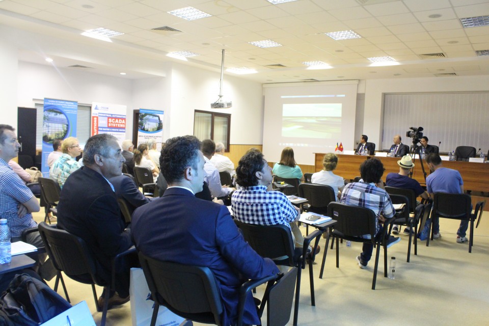 viet nam diem den cua dau tu va kinh doanh