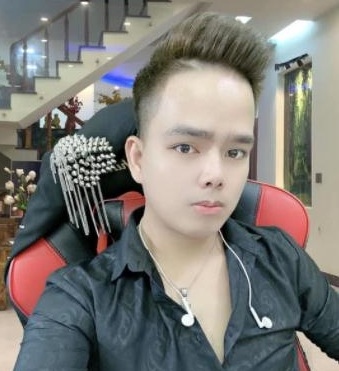 Phong Huy: Mỗi bài hát đều 'chạm' đến trái tim của khán giả