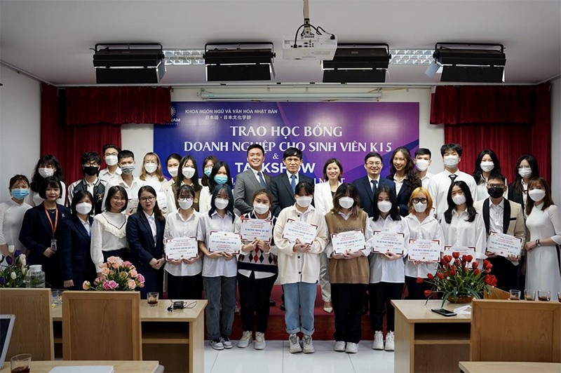 Cuộc thi Hùng biện tiếng Nhật toàn quốc Cup JLAN-Test lần thứ 3 được tổ chức tại Đại học Đà Nẵng. Cuộc thi Hùng biện tiếng Nhật toàn quốc Cup JLAN-Test lần thứ 3 được tổ chức tại Đại học Đà Nẵng.