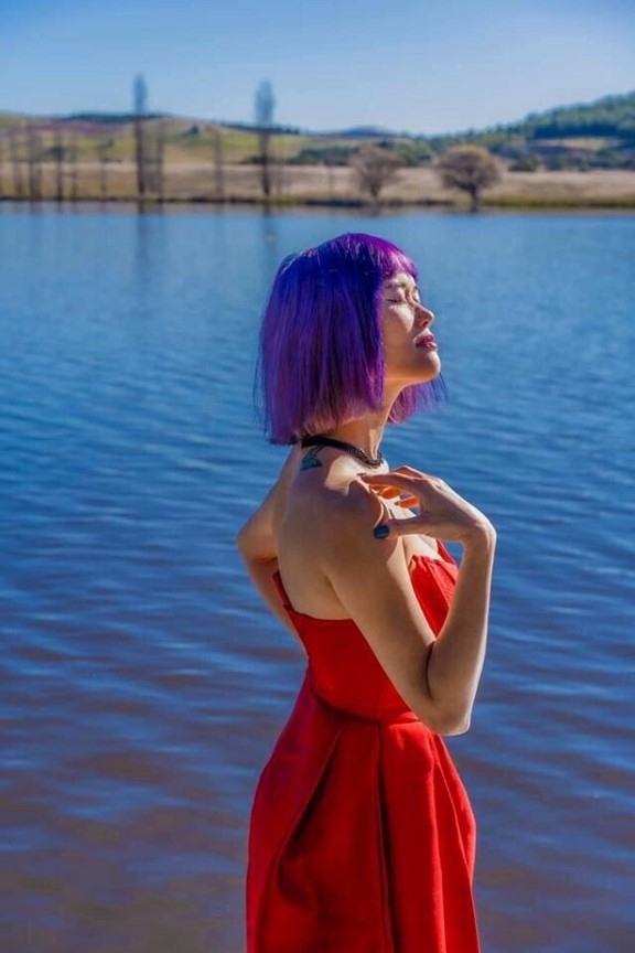 Dù không ở Việt Nam, Mai Trịnh vẫn có thể truyền cảm hứng tới hàng trăm nguời Việt, để họ thêm yêu bản thân mình Dù không ở Việt Nam, Mai Trịnh vẫn có thể truyền cảm hứng tới hàng trăm nguời Việt, để họ thêm yêu bản thân mình