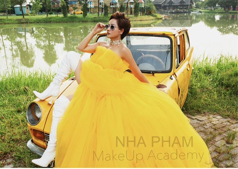 NTK Giang Kyo: Thời trang Luxury ứng dụng vào cuộc sống