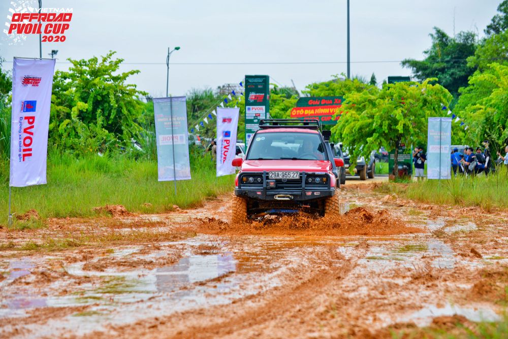 Khởi tranh Giải đua xe ô tô địa hình Off-road lớn nhất Việt Nam năm 2020