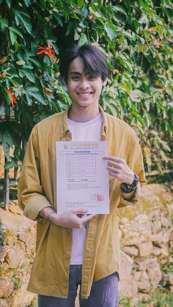 Thành An vui mừng đón nhận giấy báo trúng tuyển và học bổng của Học viện Nhật ngữ GAG.