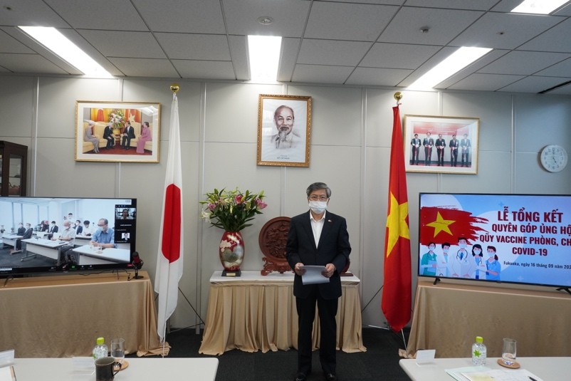 Tổng Lãnh sự Vũ Bình đã xúc động chân thành cảm ơn tấm lòng hiếu thảo của những người con ở xa quê hương luôn hướng về Tổ quốc và sự ủng hộ thể hiện tình cảm và chiều sâu của mối quan hệ đối tác chiến lược giữa hai nước của bạn bè sở tại. 