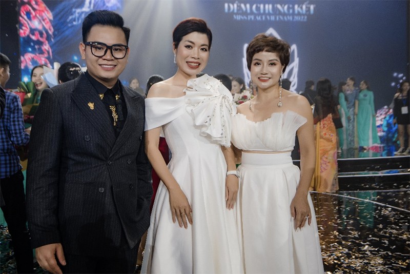 Giang Kyo Fashion và Joco Fashion tôn vinh vẻ đẹp của Miss Peace Viet Nam 2022