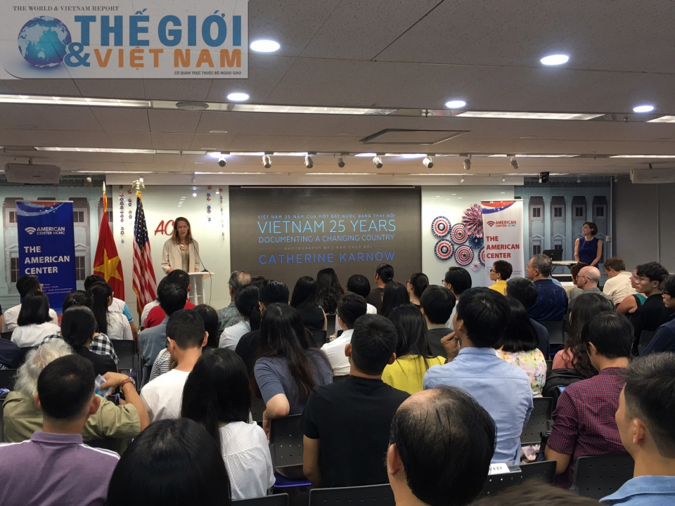 nhiep anh my catherine karnow viet nam mot dat nuoc nhieu phien ban nhung than thien va manh me