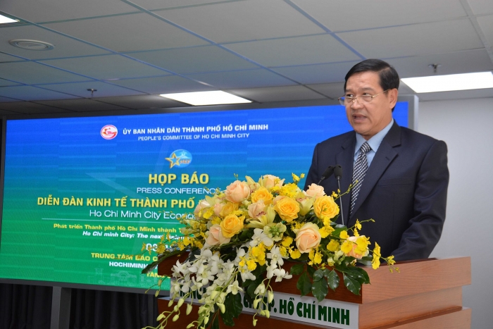 phat trien tp ho chi minh tro thanh trung tam tai chinh khu vuc va quoc te