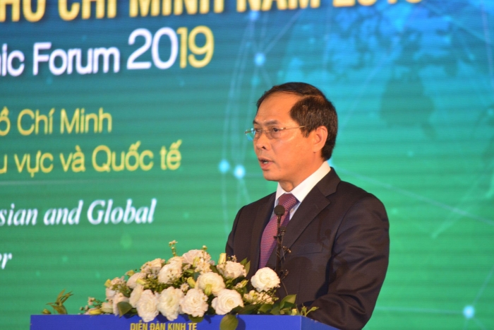 mot so hinh anh tai dien dan kinh te tp ho chi minh nam 2019