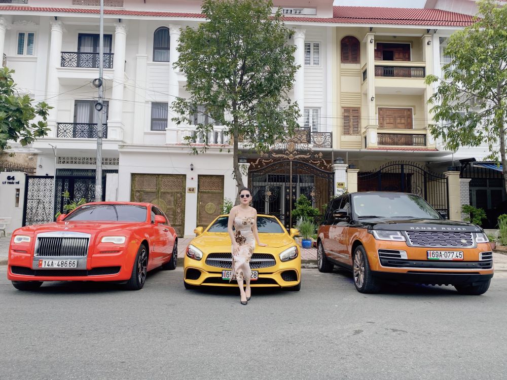 Tò mò siêu xe 40 tỷ của Nữ doanh nhân Việt - Bí mật chọn màu xe là gì?