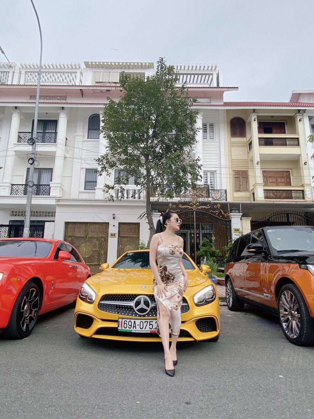 Tò mò siêu xe 40 tỷ của Nữ doanh nhân Việt - Bí mật chọn màu xe là gì?