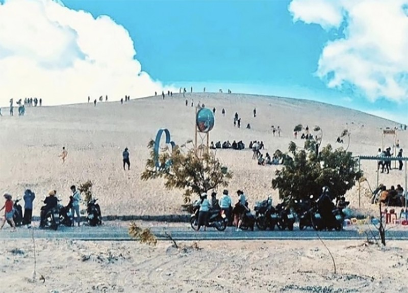 Bình Thuận sở hữu nhiều bãi biển đẹp và còn hoang sơ, sẽ đem đến cho du khách cảm giác khám phá, mới lạ (Nguồn: Internet) Bình Thuận sở hữu nhiều bãi biển đẹp và còn hoang sơ, sẽ đem đến cho du khách cảm giác khám phá, mới lạ (Nguồn: Internet)